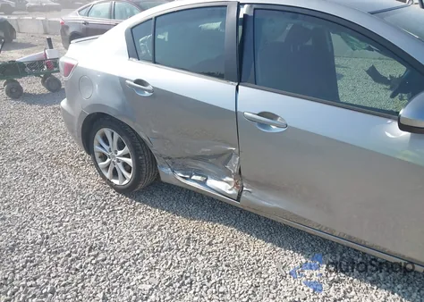 2010 Mazda Mazda3 S Sport z USA, uszkodzony, nr VIN JM1BL1S53A1273184